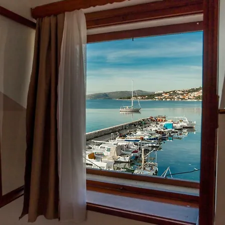 Coccolo * Trogir